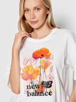 New Balance Γυναίκες T-shirts T-Shirt Super Bloom WT21560 Λευκό Oversize -New Balance Κατάστημα unnamed file 2427
