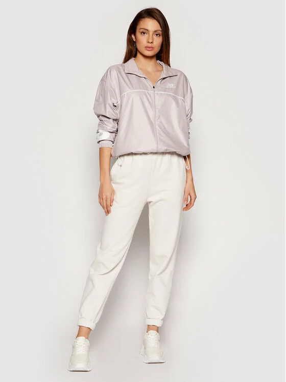 New Balance Γυναίκες Μπουφάν Running Μπουφάν μεταβατικό Athletics Windbreaker WJ11502 Γκρι Relaxed Fit 4 New Balance Γυναίκες Μπουφάν Running Μπουφάν μεταβατικό Athletics Windbreaker WJ11502 Γκρι Relaxed Fit - Image 2