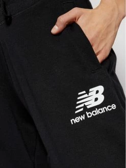 New Balance Γυναίκες Παντελόνια Φόρμας Παντελόνι φόρμας Esse NBWP03530 Μαύρο Regular Fit -New Balance Κατάστημα unnamed file 380